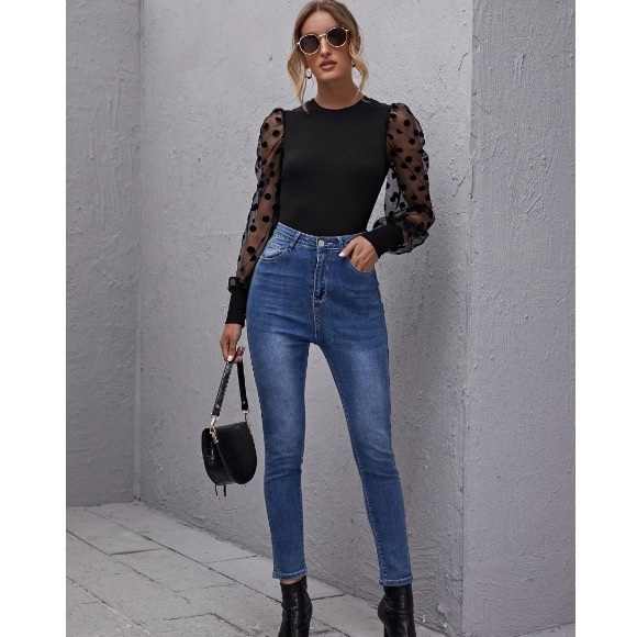 🌵 Classic Long Sleeve Sheer Spot Fitted Top - Picture 5 of 5